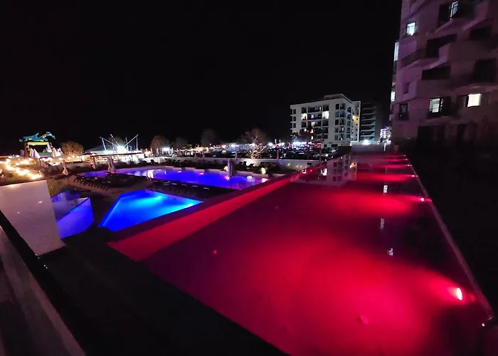 Anomis Infinity Pool & Sea-view Apartament