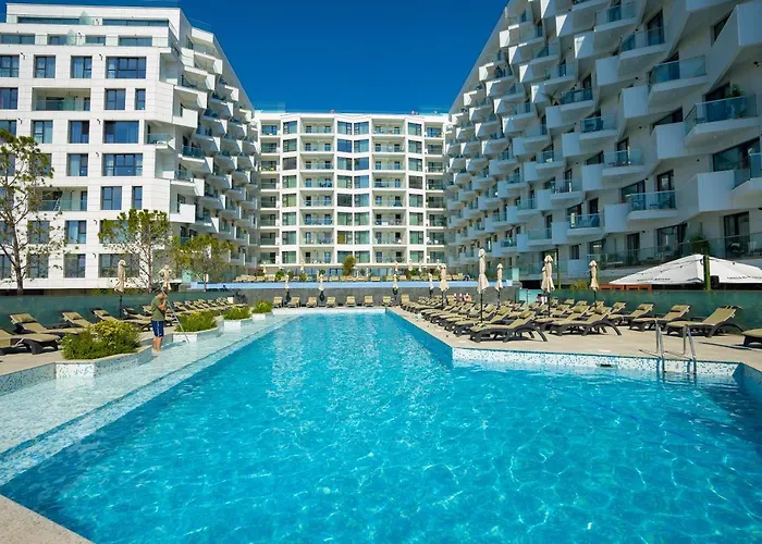 Apartament Anomis Infinity Pool & Sea-view Năvodari