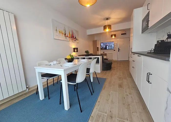 Apartament Anomis Infinity Pool & Sea-view Năvodari