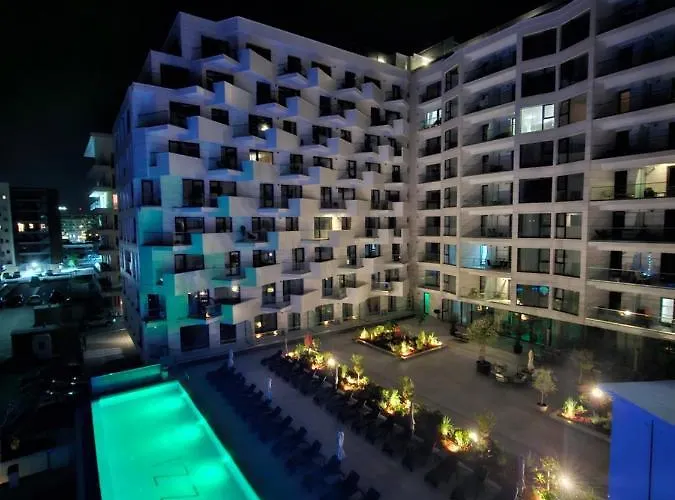 Anomis Infinity Pool & Sea-view