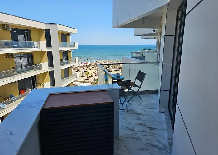 Anomis Infinity Pool & Sea-view