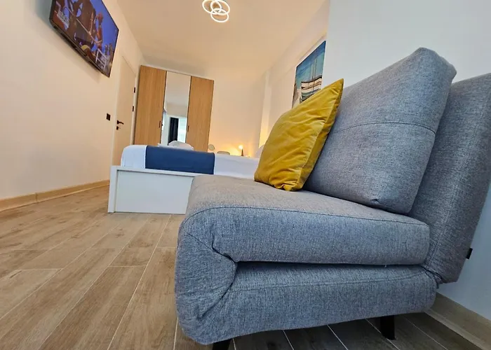 Anomis Infinity Pool & Sea-view * Năvodari