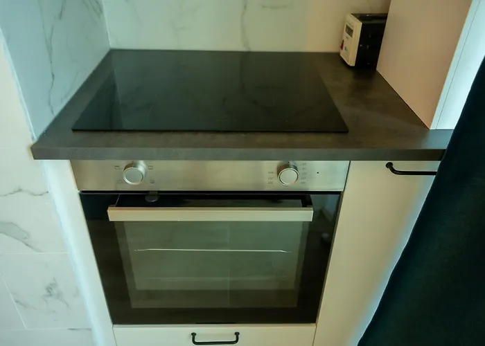 Anomis Infinity Pool & Sea-view * Năvodari