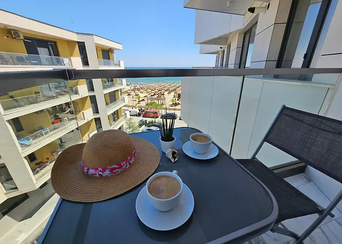 Anomis Infinity Pool & Sea-view *