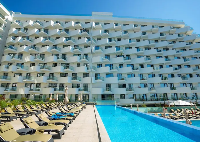 Anomis Infinity Pool & Sea-view Năvodari