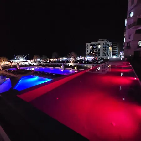 Anomis Infinity Pool & Sea-view Apartment