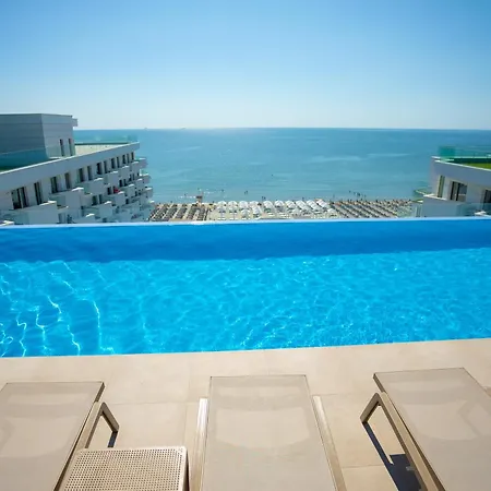 Anomis Infinity Pool & Sea-view * Navodari